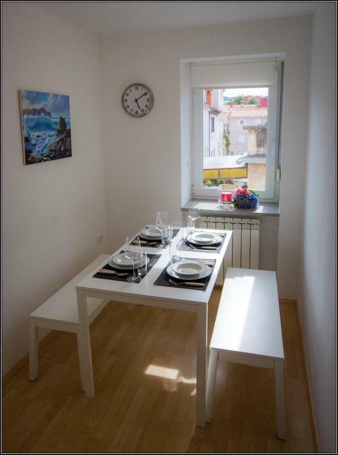 Ferienwohnung Apartma Aja Koper Exterior foto